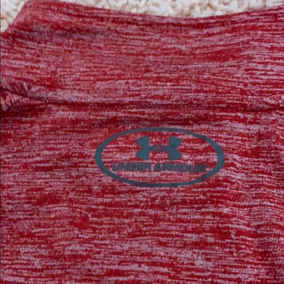 UA Under Armour half zip heat gear pullover, loose - Picture 8 of 9